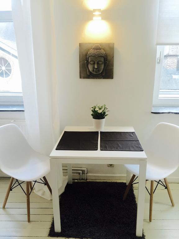 Apartment In Historical Center Льеж Экстерьер фото