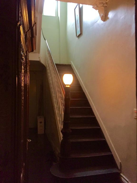 Apartment In Historical Center Льеж Экстерьер фото